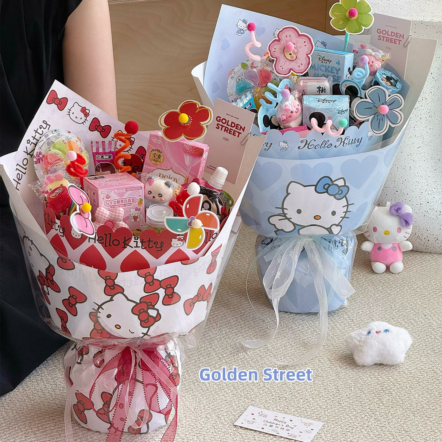HelloKitty包装纸卡通花束包花材料手工花艺diy礼物七夕鲜花资材图片