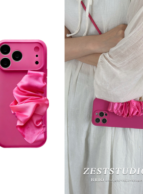 ZEST玫瑰红丝巾腕带适用苹果17promax手机壳16promax液态硅胶防摔17挂绳手腕绳15proIPhone13斜挎12支架