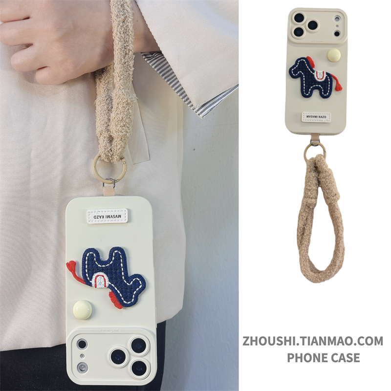 米白色刺绣编织小马毛绒挂绳适用opporeno14手机壳reno13/12/11pro新款reno10女findx9/8高级感A6保护套A5/A3