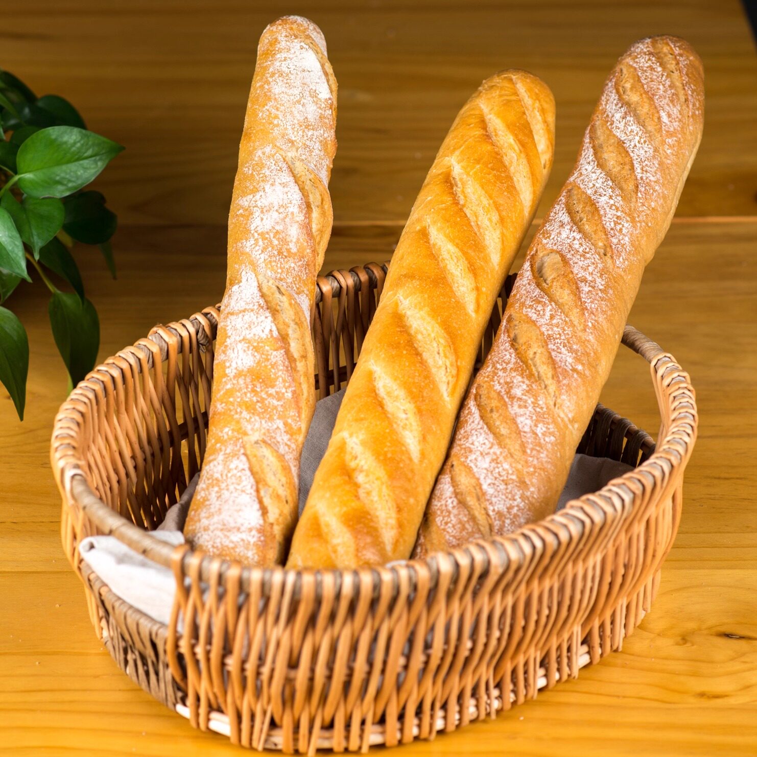 法式长棍传统法棍德式长棍蒜香法棍全麦长棍Baguette