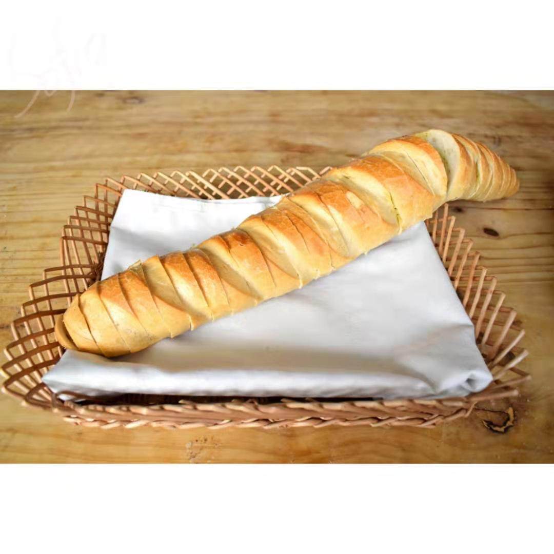 浓香黄油蒜蓉法棍/蒜香长棍西餐小吃手工面包BroteckeGarlicBread
