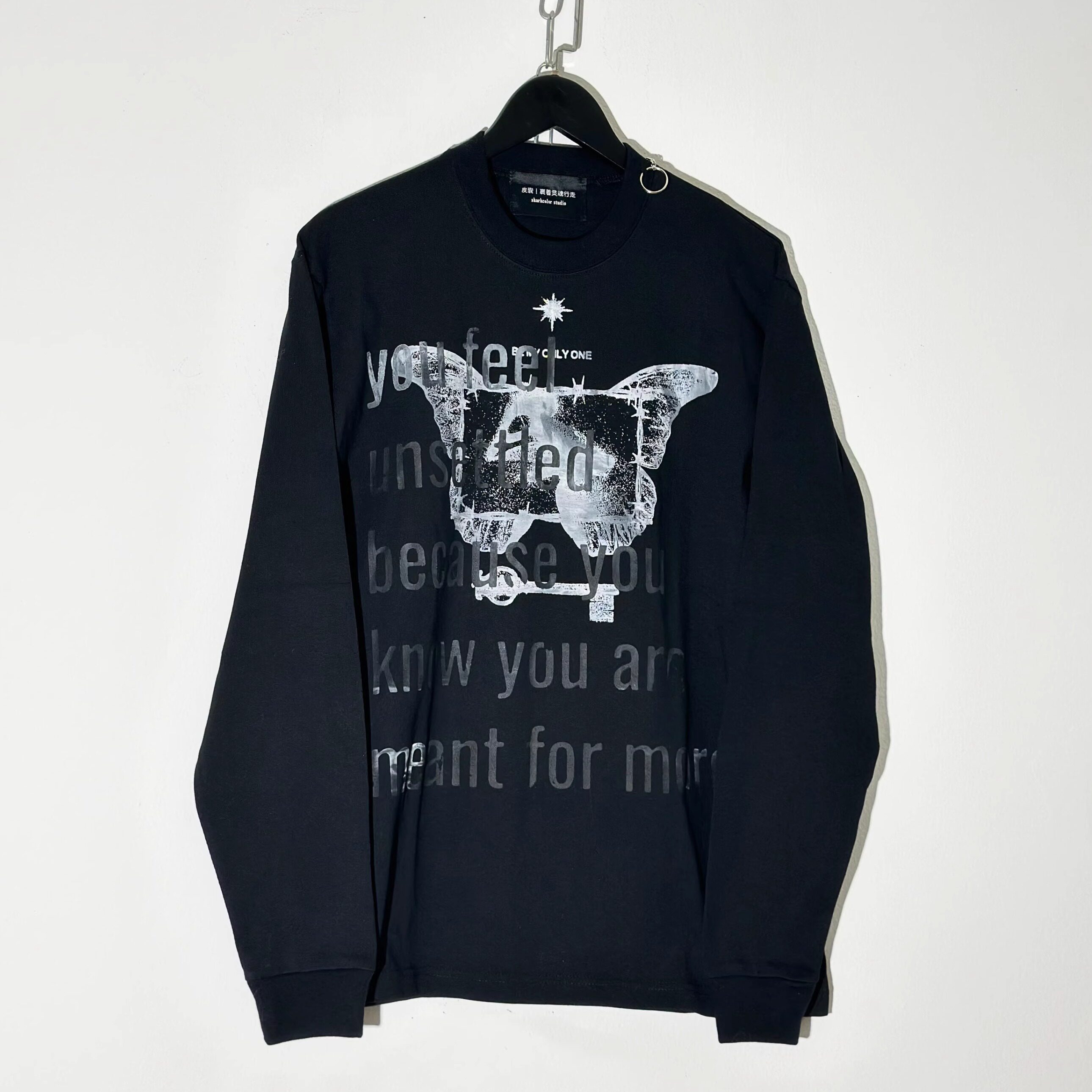 Without Me/蝴蝶抽象印花小领口重磅纯棉长T恤 长袖打底hiphop