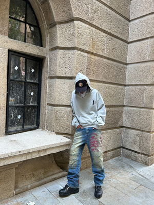 做旧印花复古破坏直筒休闲牛仔裤