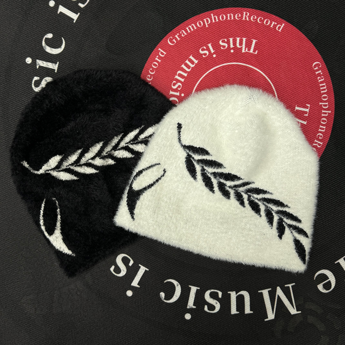 仿貂毛短绒麦穗花提花图案绒帽