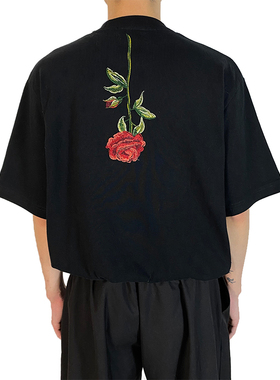Without Me/1of remake黑色廓形玫瑰刺绣暗黑圆领宽松短袖T恤男女