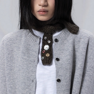 mation Amalga 羊毛混纺手工纽扣针织腊肠围巾围脖 Without