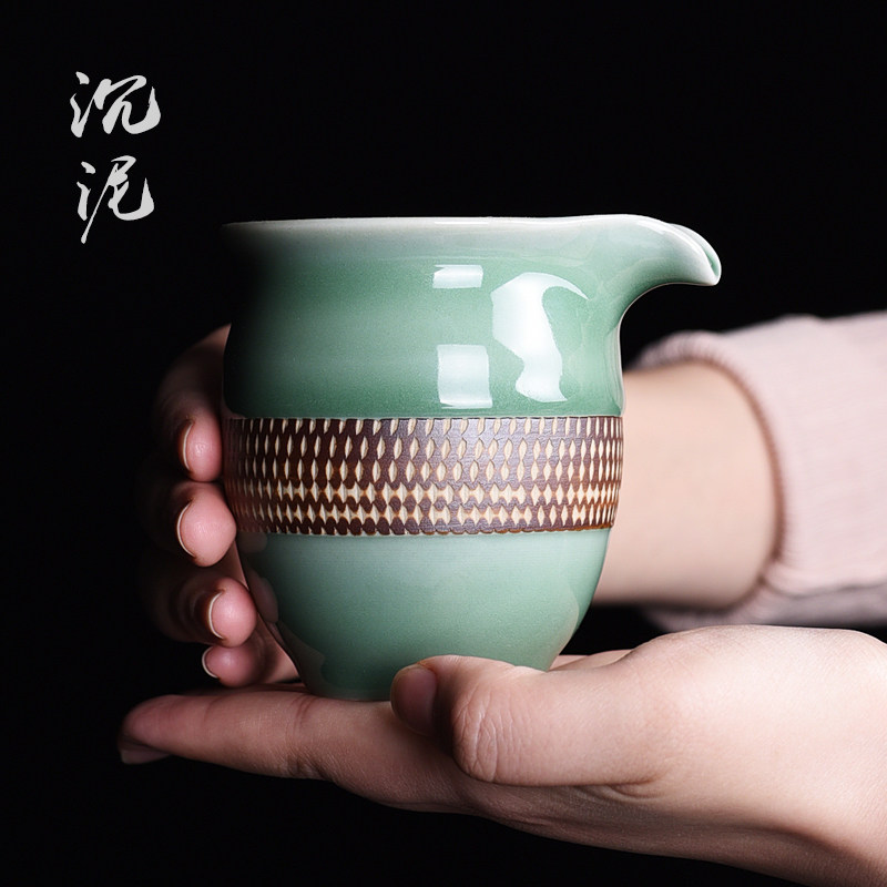 龙泉青瓷周光武手工跳刀大公道杯陶瓷功夫茶具分茶器日式茶海耐热