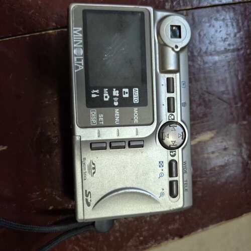 议价 美能达Minolta DiMAGE G400 银色机身 3倍 可维修