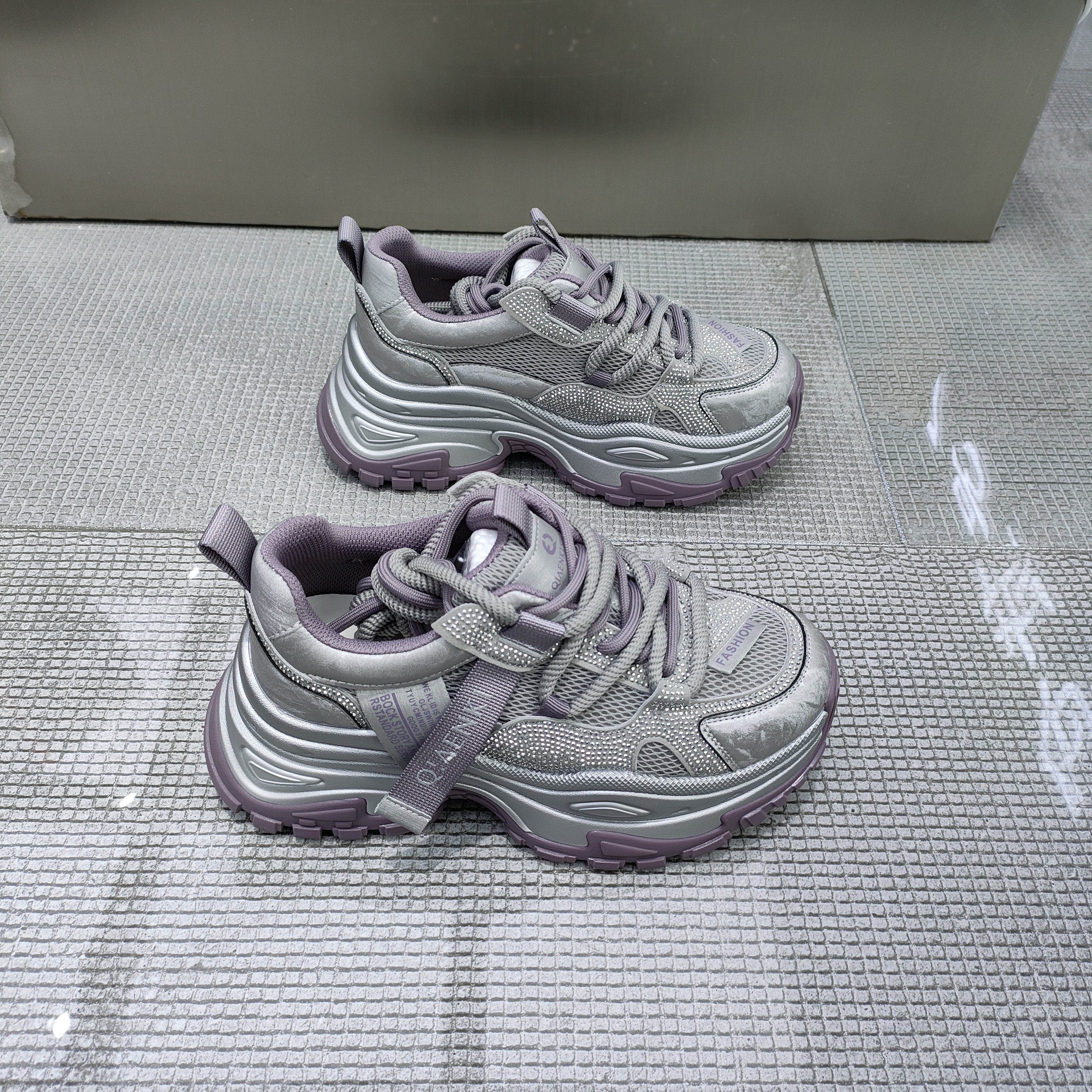 真皮水钻爆款老爹鞋女2026春季新款复古小个子增高厚底运动休闲鞋,女鞋,老爹鞋,淘宝优惠券,粉丝福利购,淘宝优惠卷