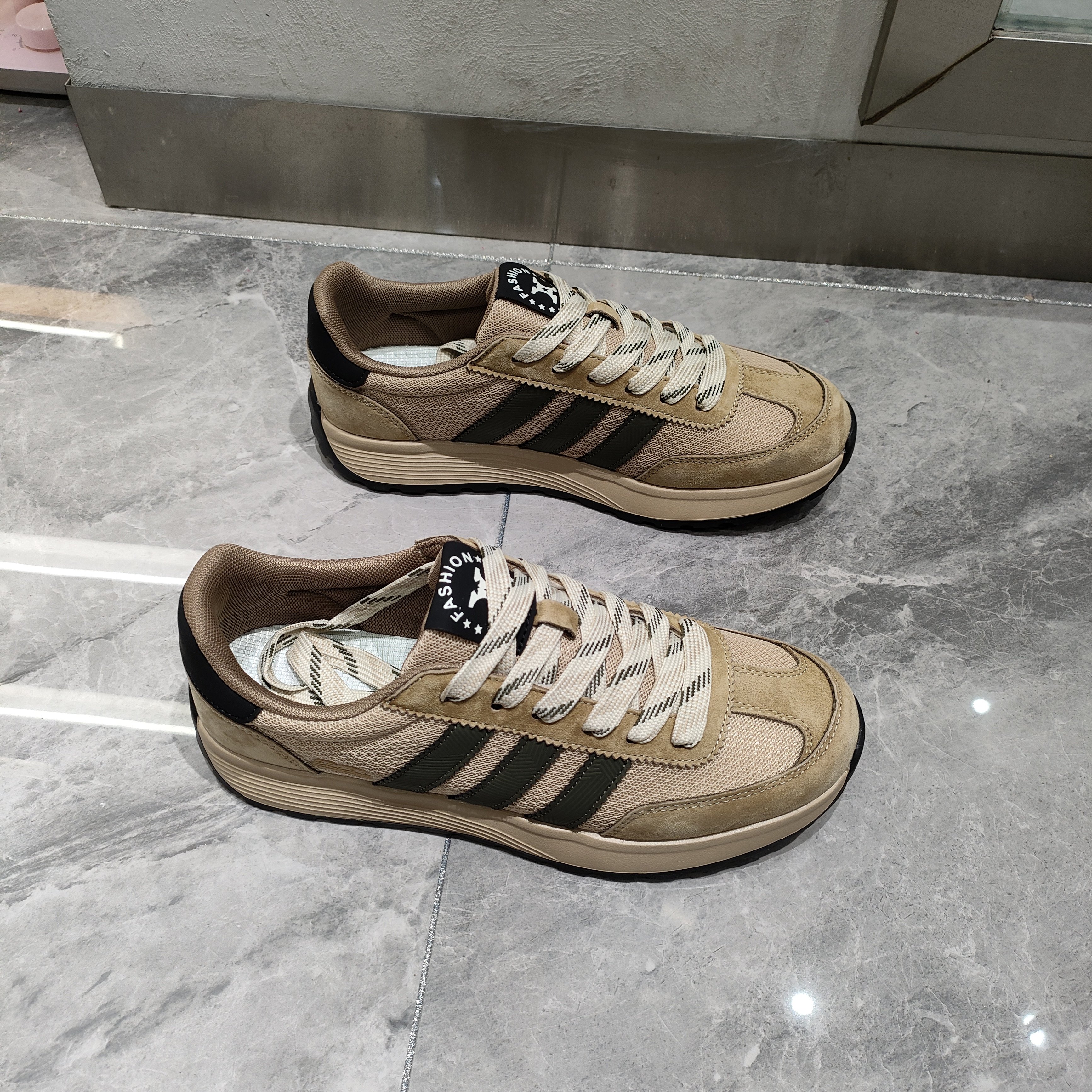 男鞋运动休闲华夫阿甘鞋轻便复古风2026春季新款小众网红爆款百搭,流行男鞋,时尚休闲鞋,淘宝优惠券,粉丝福利购,淘宝优惠卷