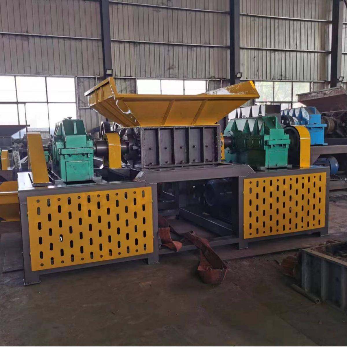 废旧轮胎家电家具废料双轴破碎机全自动废木材薄膜撕碎机