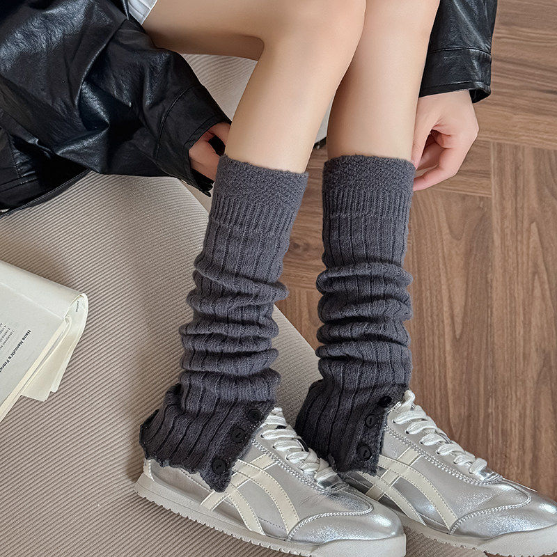 灰色针织堆堆袜套配雪地靴秋冬女日系显瘦纽扣小腿袜腿套修饰腿型,女士内衣/男士内衣/家居服,中筒袜,淘宝优惠券,粉丝福利购,淘宝优惠卷