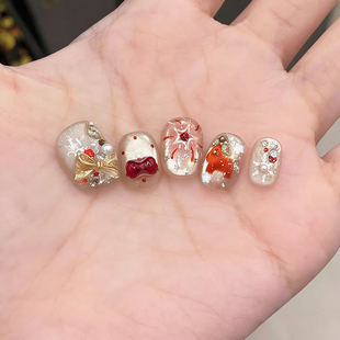 马年穿戴甲秋冬高级感重工短款穿戴美甲2026新款手工猫眼指甲贴片