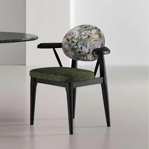 意式实木餐椅家用设计师酒店带扶手椅子中古风咖啡餐厅书桌靠背椅