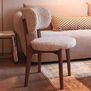 北欧实木餐椅lily椅轻奢高级感客餐厅现代简约化妆椅莫奈奶油风格