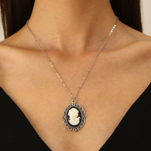 跨境复古女士卡梅奥吊坠黑色项链女高级感宫廷美人头吊坠锁骨链