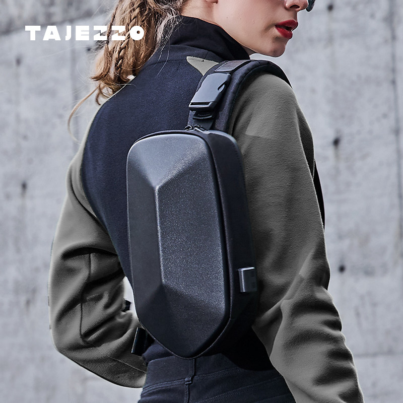 Tajezzo探迹者P8盾甲胸包斜挎包单肩包硬壳塑型包