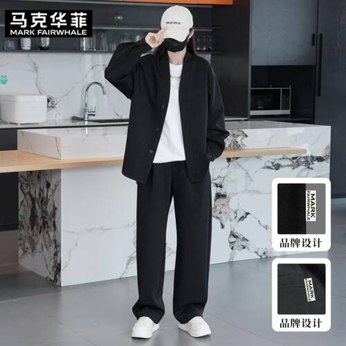 MARKFAIRWHALE/马克华菲