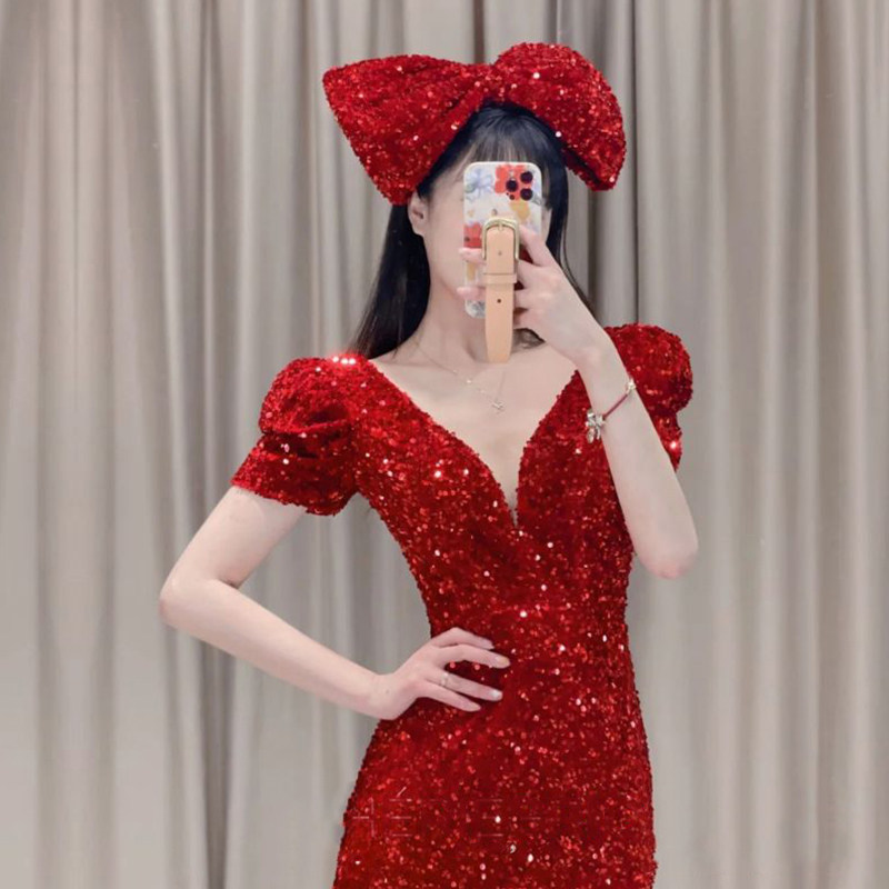 旗袍敬酒服新娘女2021新款酒红色订婚结婚礼服鱼尾主持合唱晚礼服