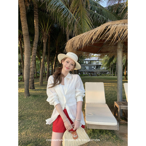 辰米范宽松慵懒风长袖白色衬衫女