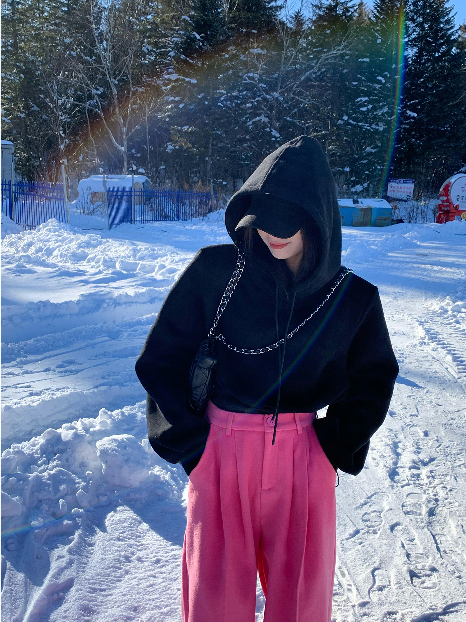 辰米范休闲短款加绒连帽卫衣