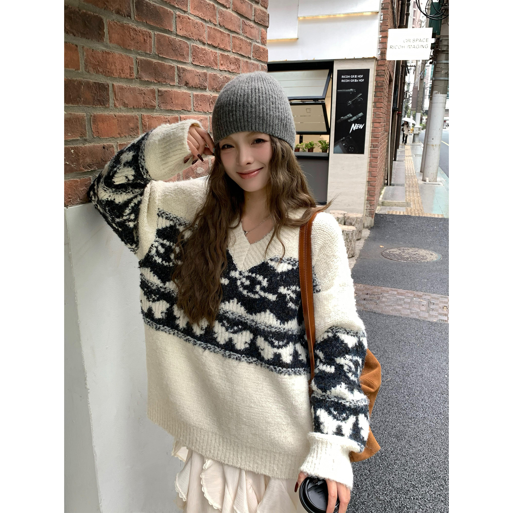 v领毛衣女秋冬套头慵懒感上衣