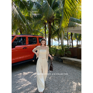 女莱赛尔宽松阔腿拖地长裤 垂感慵懒弯刀休闲裤 都市喧嚣 辰米范