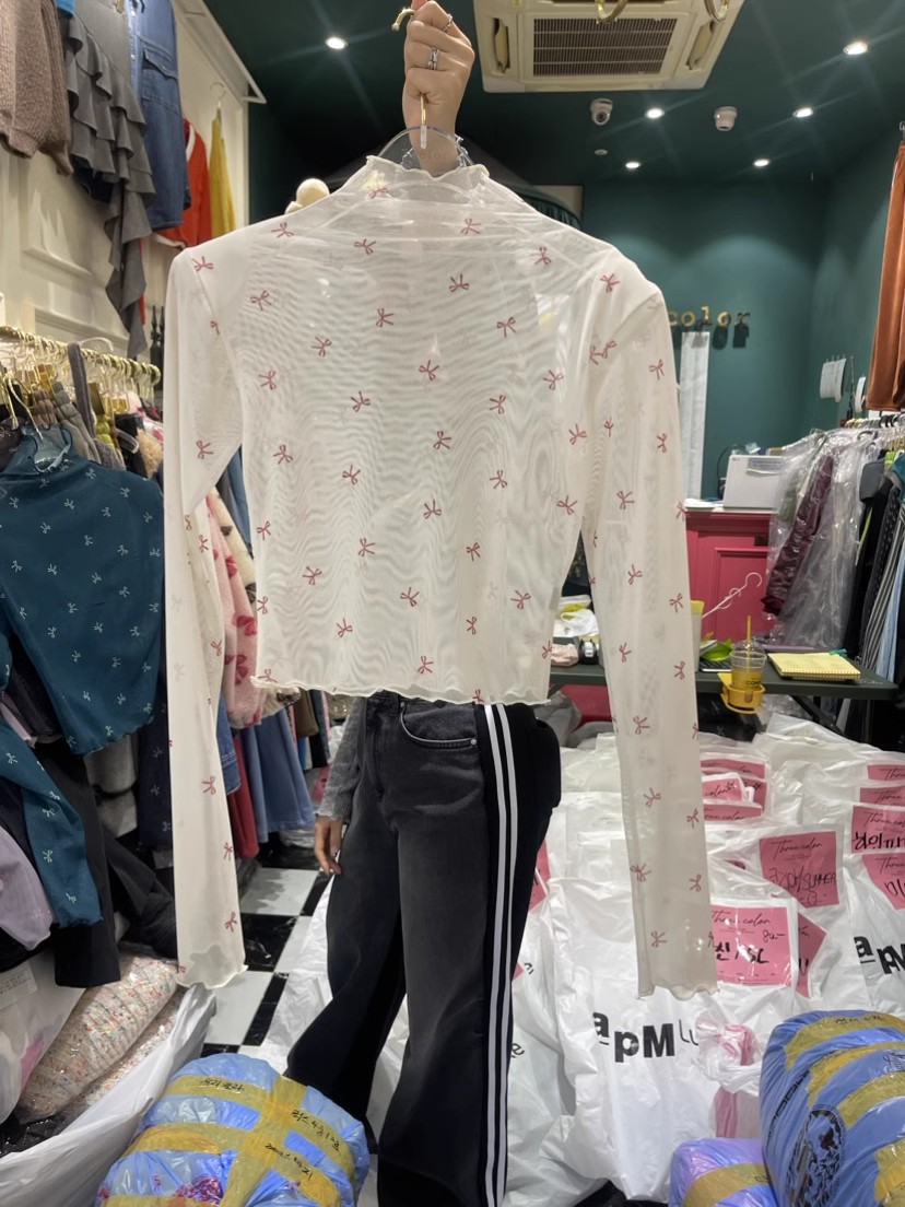 东大门冬季木耳边透视百搭打底衫