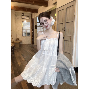 显瘦百搭白色蕾丝提花A字连衣裙 花边吊带裙韩版 叠穿神器