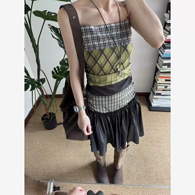 修身气质吊带短款真丝连衣裙