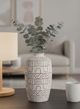 白色陶瓷几何纹花瓶摆件