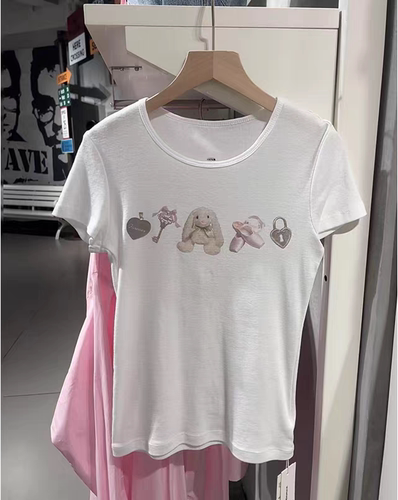 BrandyGirl新款美式小兔子印花bm短袖T恤女修身显瘦打底辣妹上衣