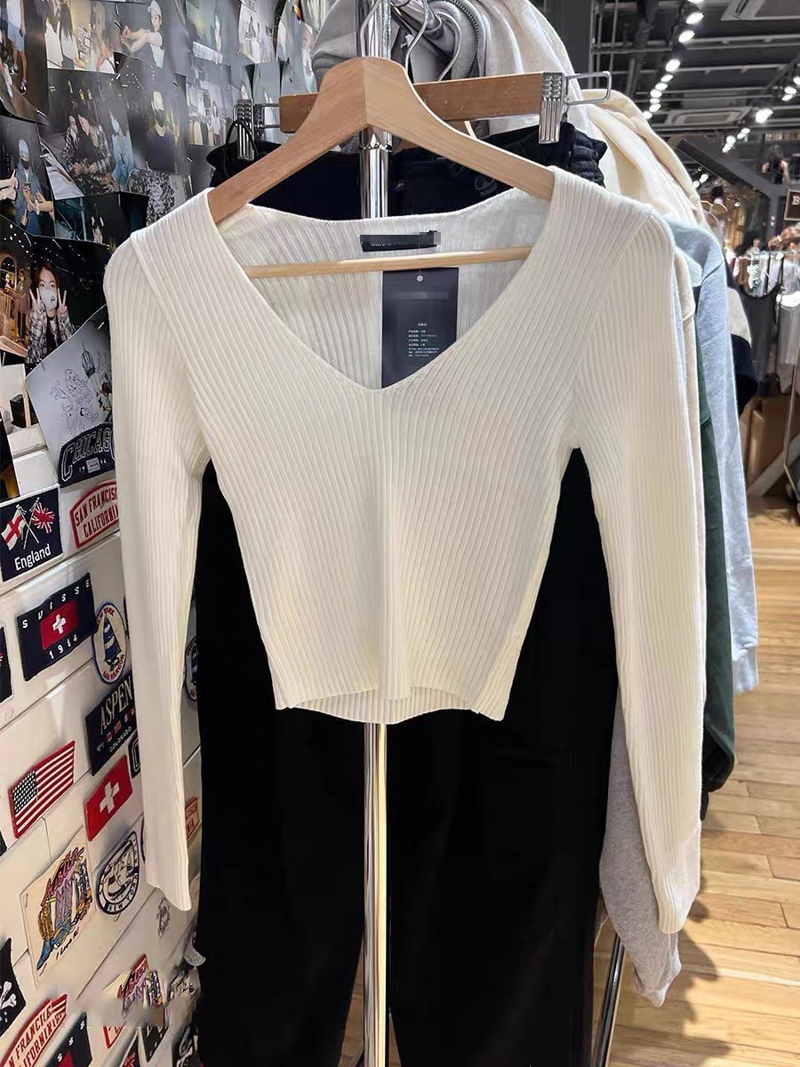 Brandy Girl新款短款修身v领bm针织衫女辣妹显瘦打底毛衣长袖上衣,女装/女士精品,毛针织衫,淘宝优惠券,粉丝福利购,淘宝优惠卷