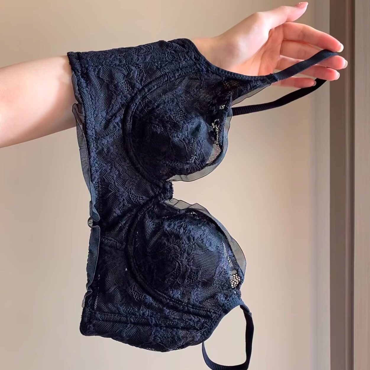 蕾丝鱼骨胸衣兔耳杯内衣女大胸显小上托防下垂收副乳调整型文胸罩