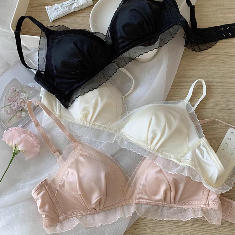 法式三角杯缎面内衣女蕾丝性感纯欲无痕轻薄小胸聚拢无钢圈文胸罩