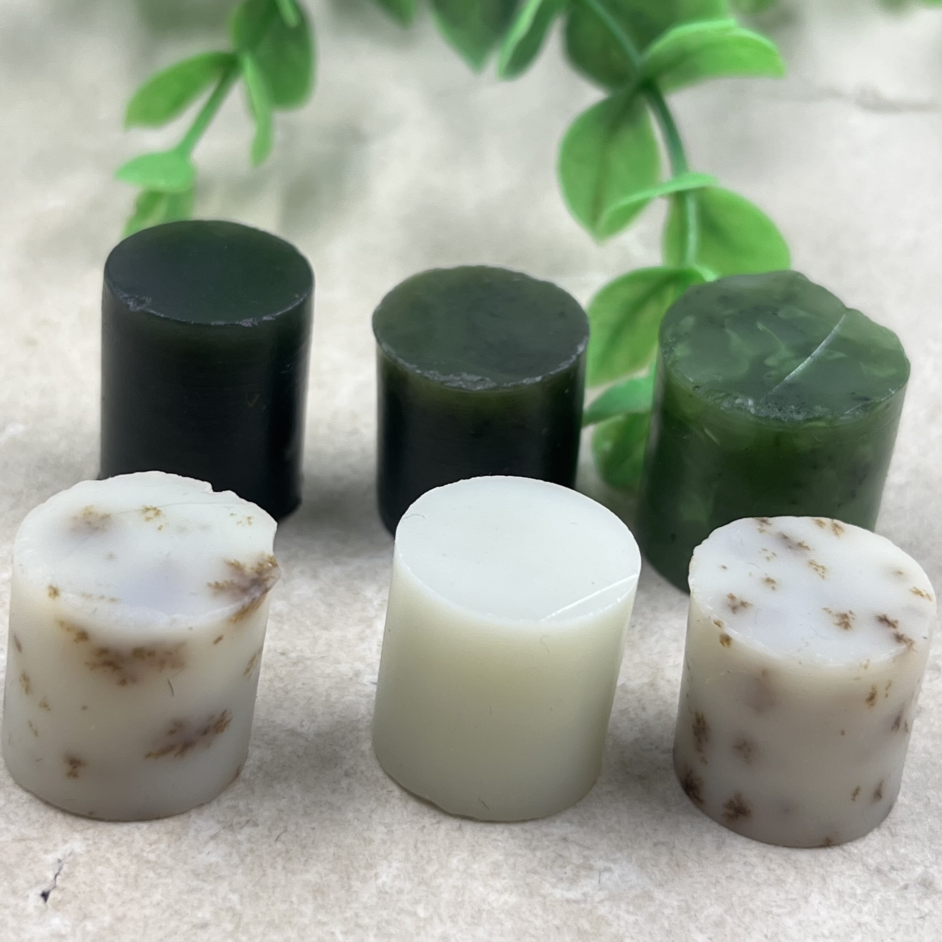 6件价新疆和田玉碧玉白玉16mm珠子料勒子料桶珠圆柱边角料包邮x