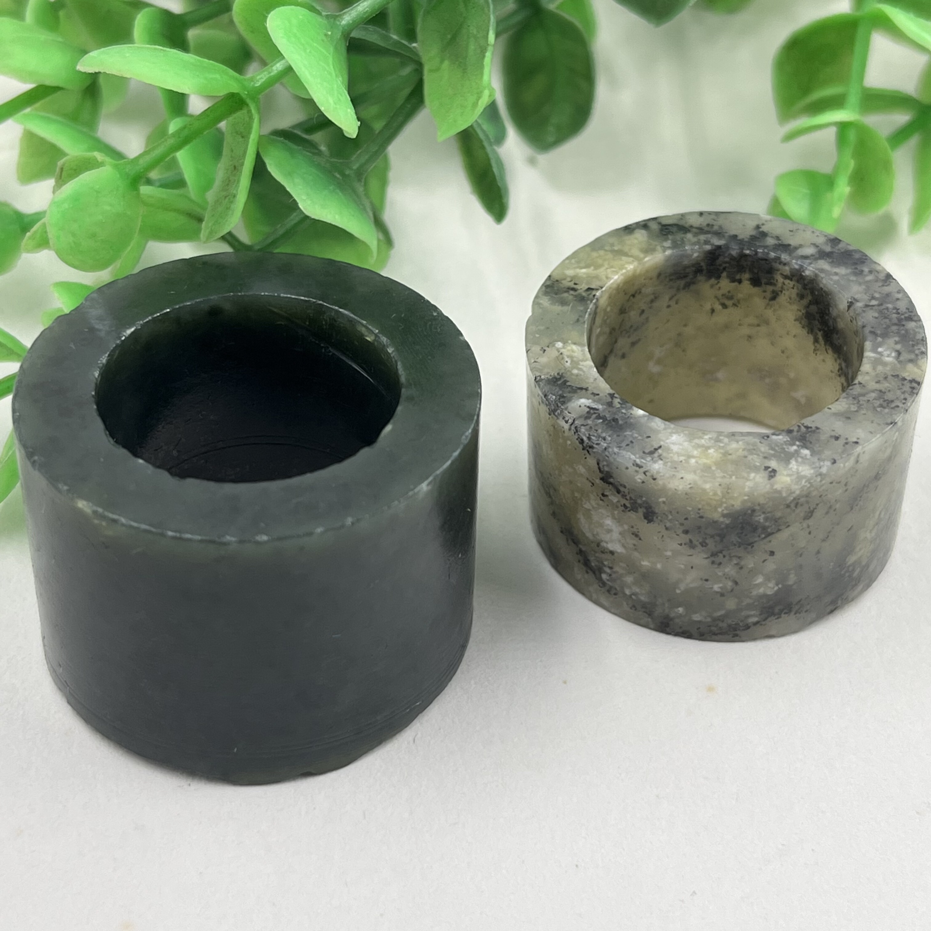 2件价新疆和田玉且末青花籽扳指圈口22戒指戒圈边角料下脚料包邮t