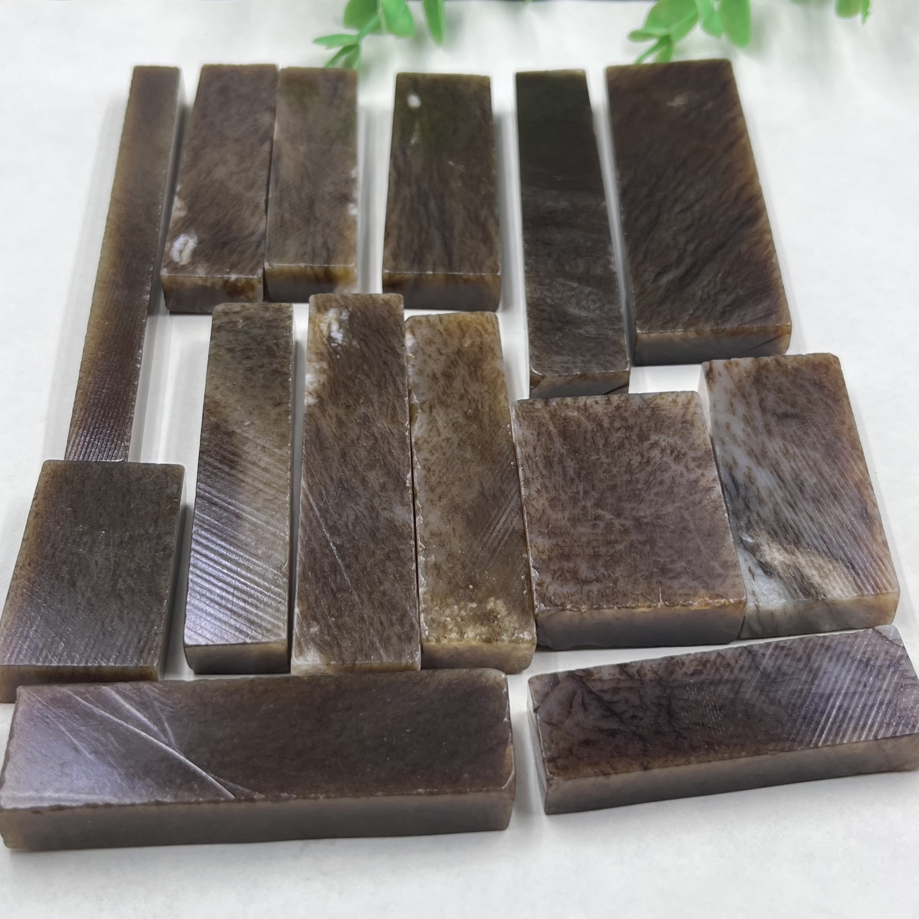 14件价新疆和田玉糖玉且末牌子料边角料玉石料DIY吊坠下脚料包邮t