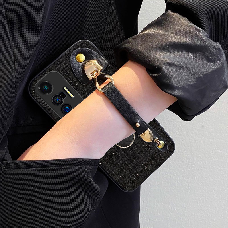 2026新款小香风，秋冬必备，防摔耐用