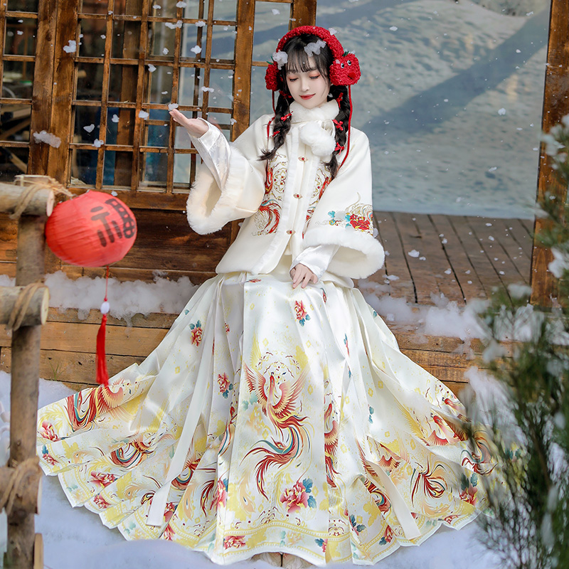 明制汉服女秋冬季款马面裙