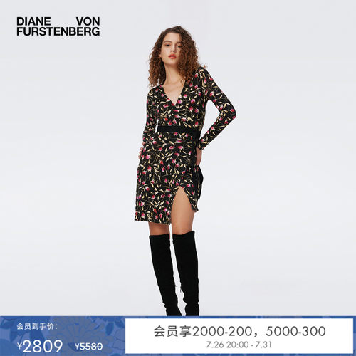 DVF植物印花V领针织裹身裙