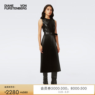 连衣裙DS4S015 DVF黑色百褶仿皮革中长款 小黑裙