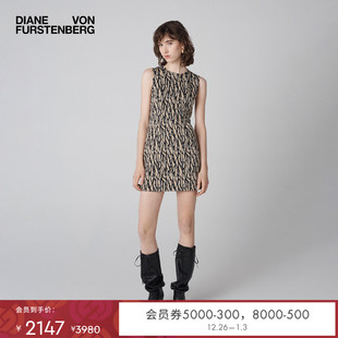 DVF2025新款 连衣裙DS1T042 光影树枝植物图案弹力提花无袖