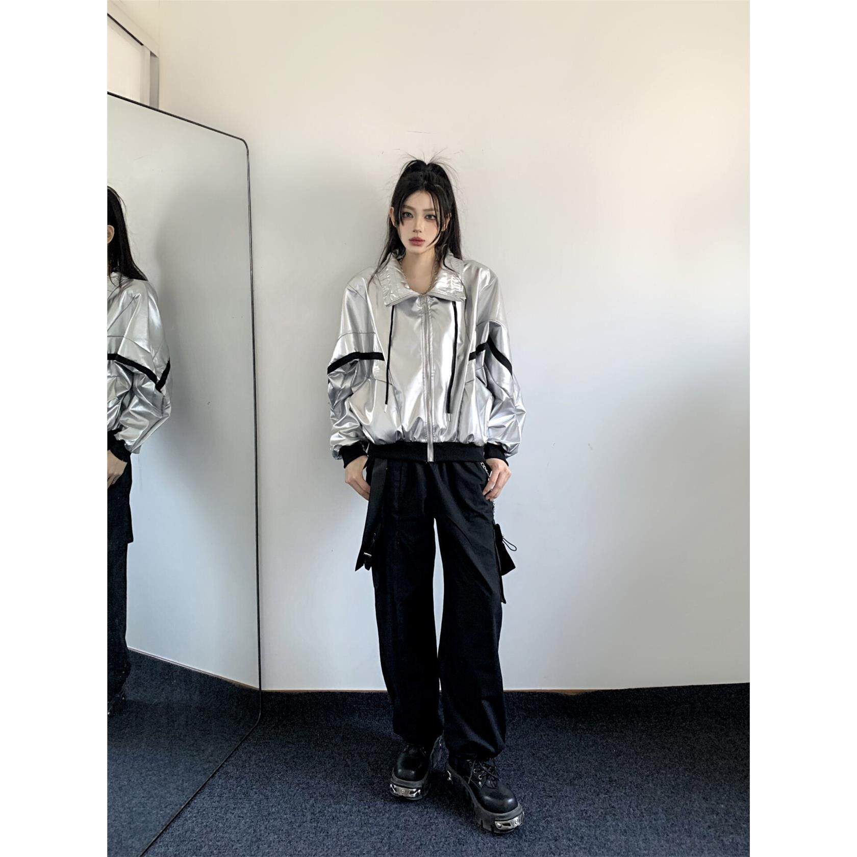 银色卫衣女新款2025爆款时尚洋气宽松慵懒风开衫外套工装裤子套装
