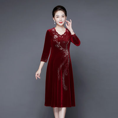 喜婆婆金丝绒高贵婚宴礼服