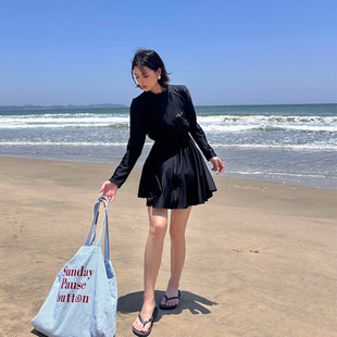 分体泳衣女遮肚显瘦大码 长袖 海边防晒度假游泳衣 爆款 2025新款