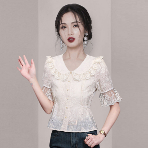 气质娃娃领蕾丝短袖衬衫2024夏季新款设计感独特小众掐腰短款上衣