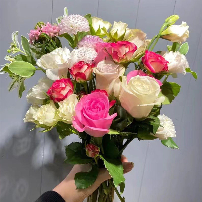 包月鲜花混搭花束每周一花水养插花月订周花玫瑰花云南直发鲜切花