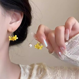 小清新甜美气质耳坠小众设计感耳饰品 超仙黄色桂花珍珠耳环女春季