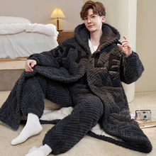 珊瑚绒睡衣男款冬季三层夹棉加厚加绒长款男士睡袍冬天保暖家居服